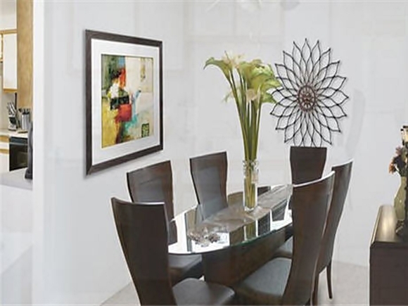 The Four Seasons Image 8