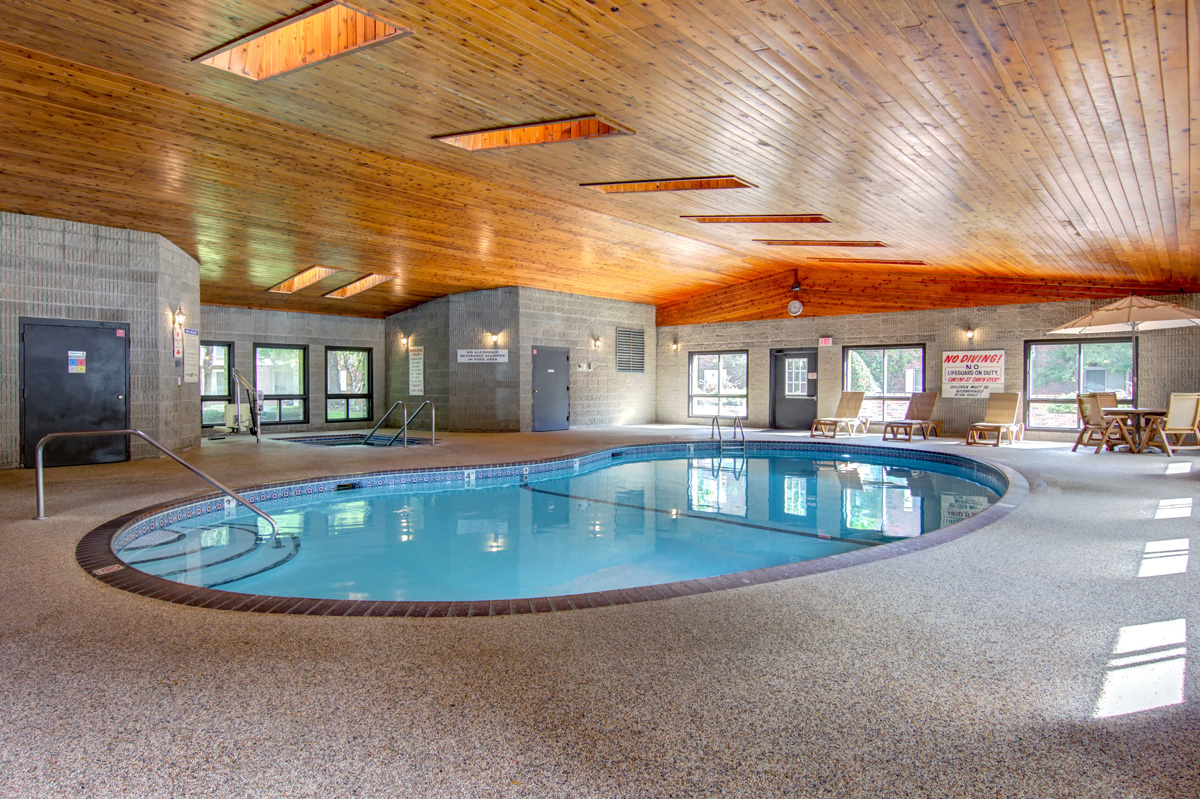 Carriage Oaks Image 2