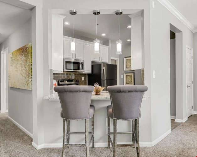 The Courts of Avalon Image 9