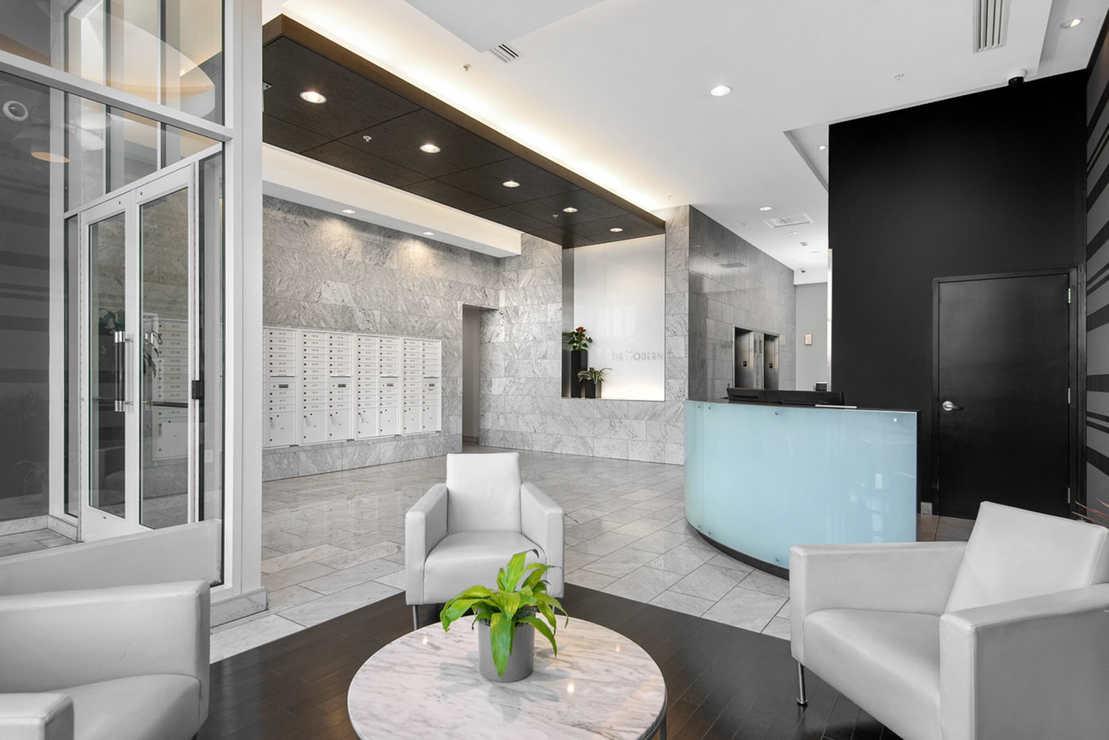 The Moderne Image 17