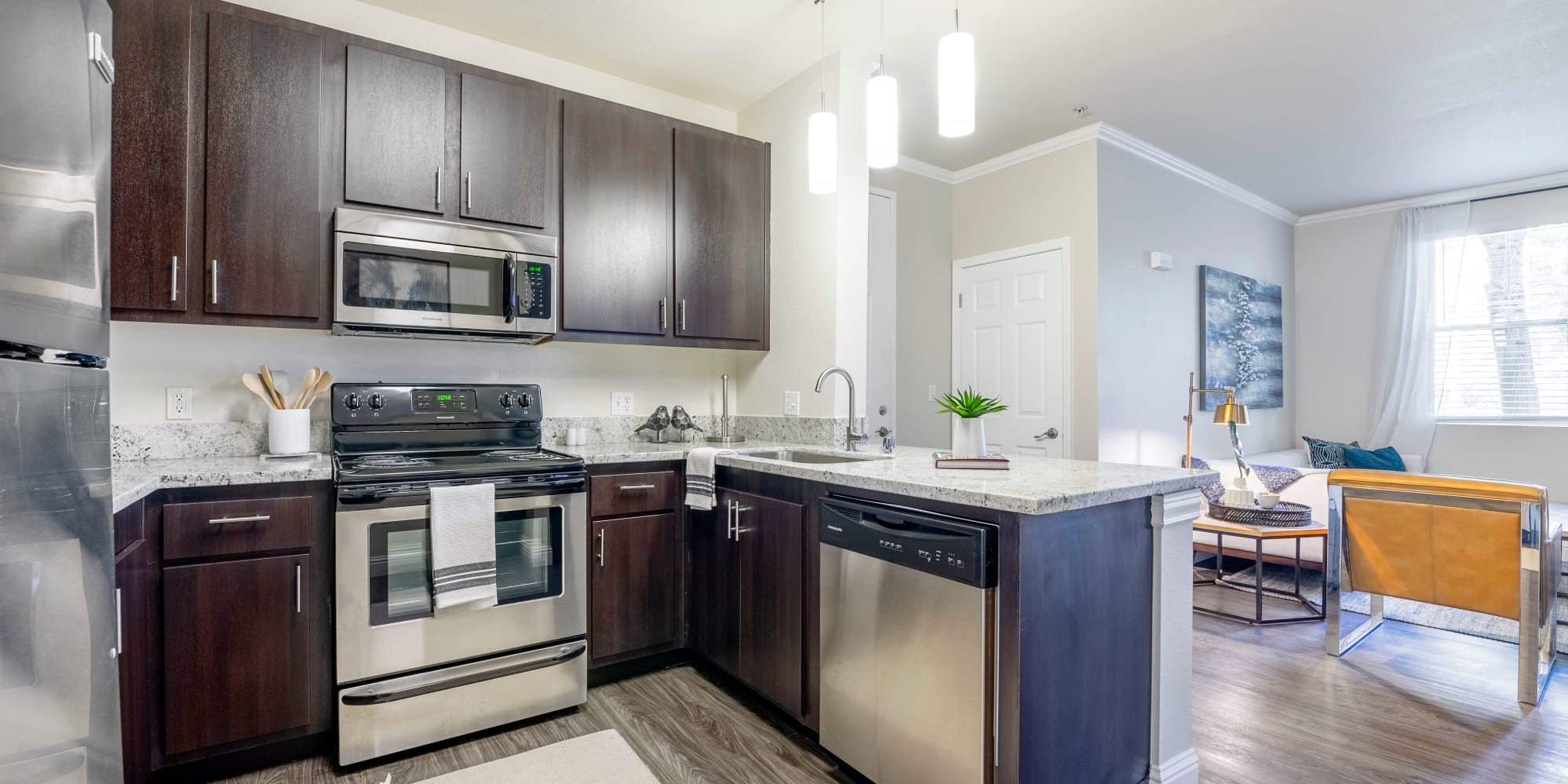 Villagio Luxury Apartments Image 4