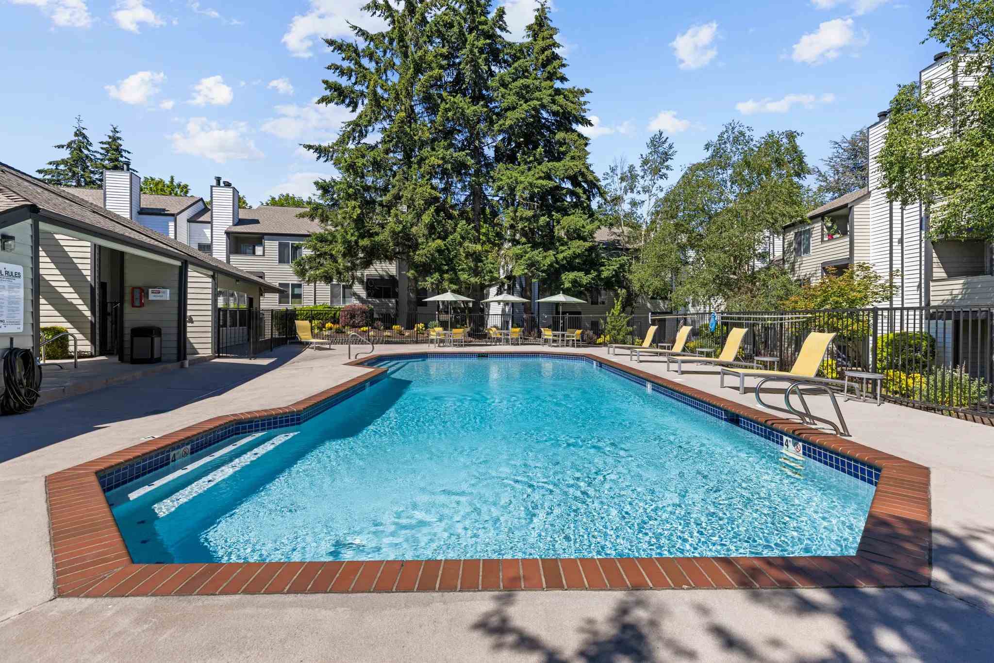 Nickel Creek Apartments Image 1