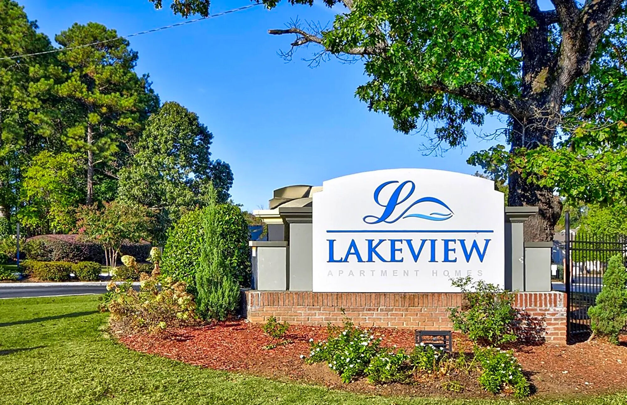Lakeview Image 19
