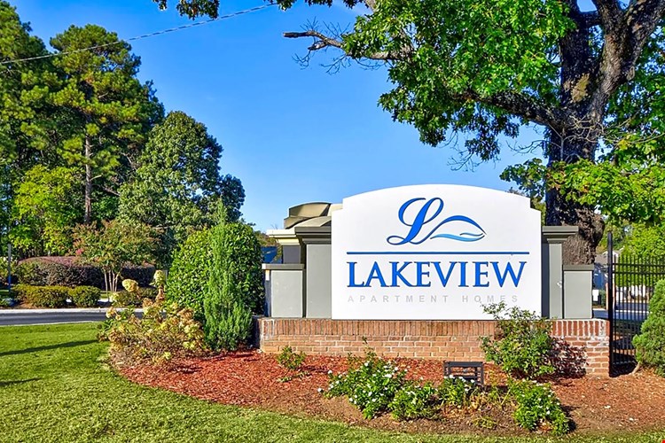 Lakeview Image 19