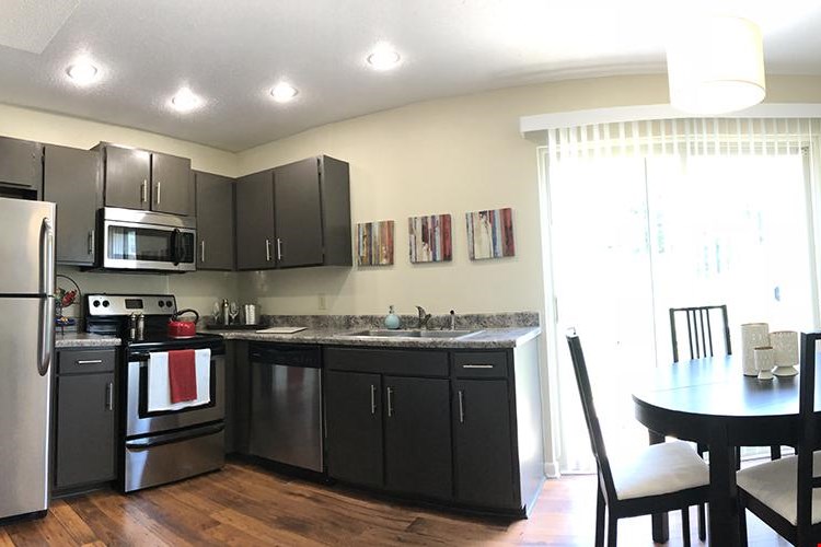 Northshore Village Image 13