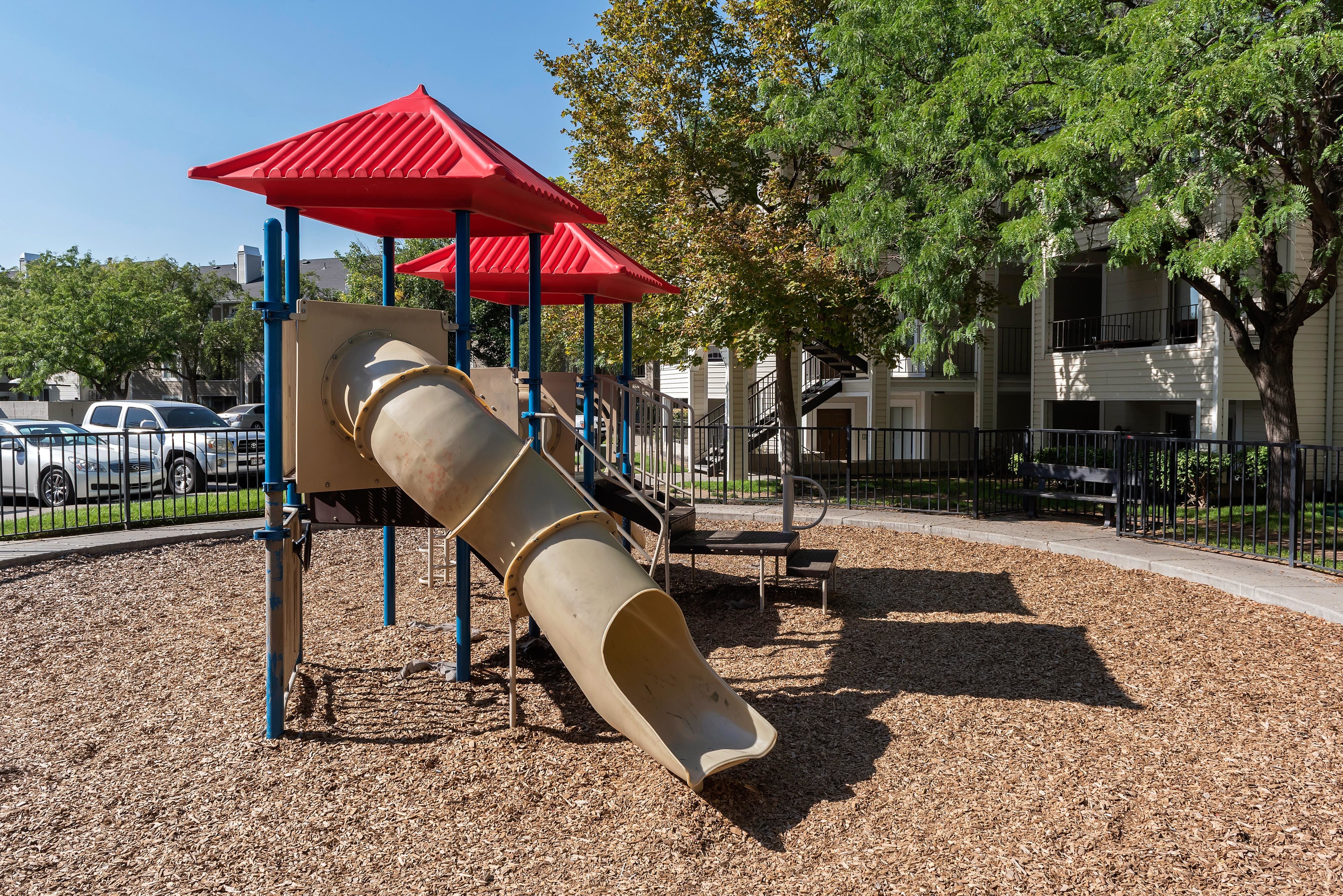 Seasons at Pebble Creek Apartment Homes Image 8