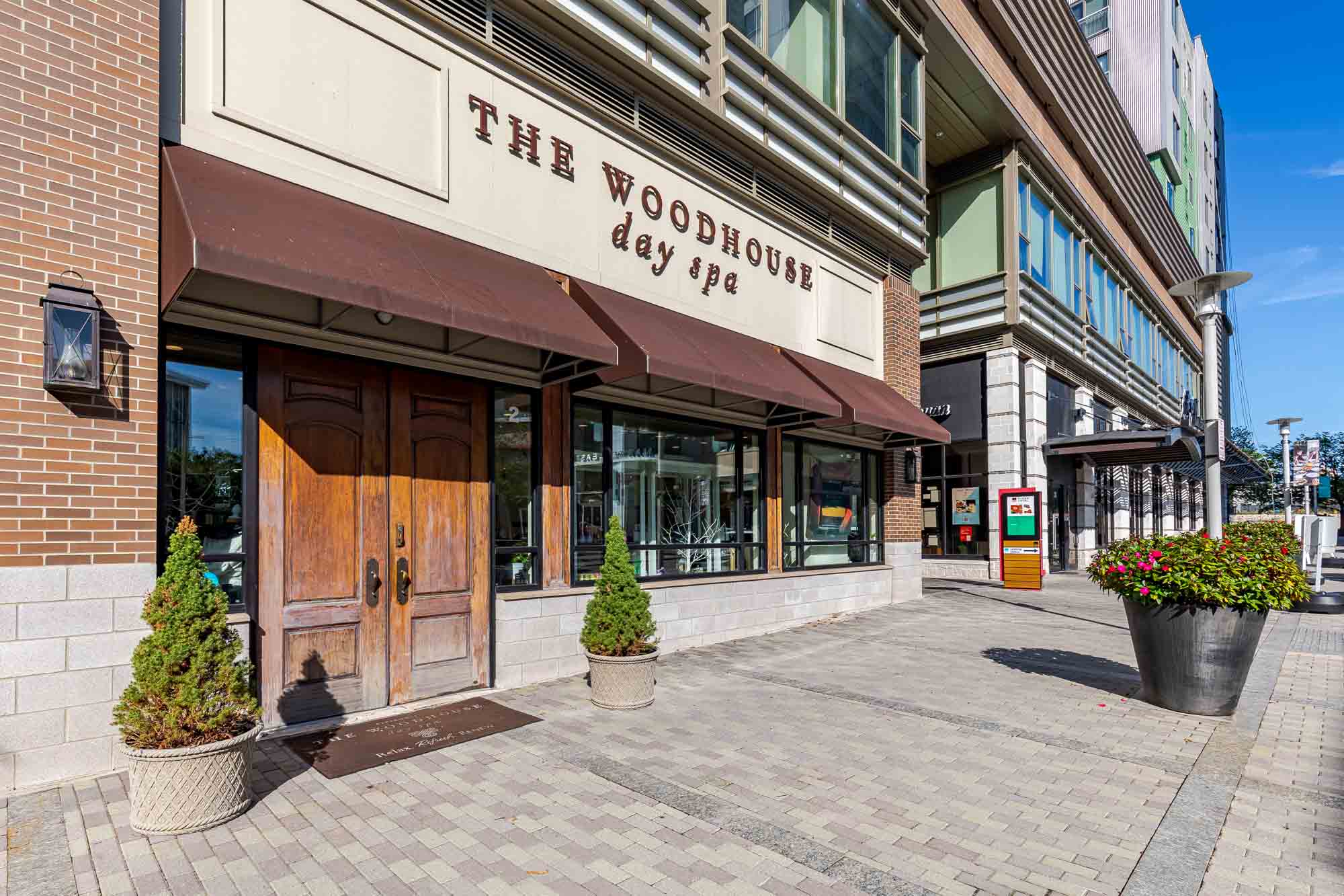 Nobe Market Image 64