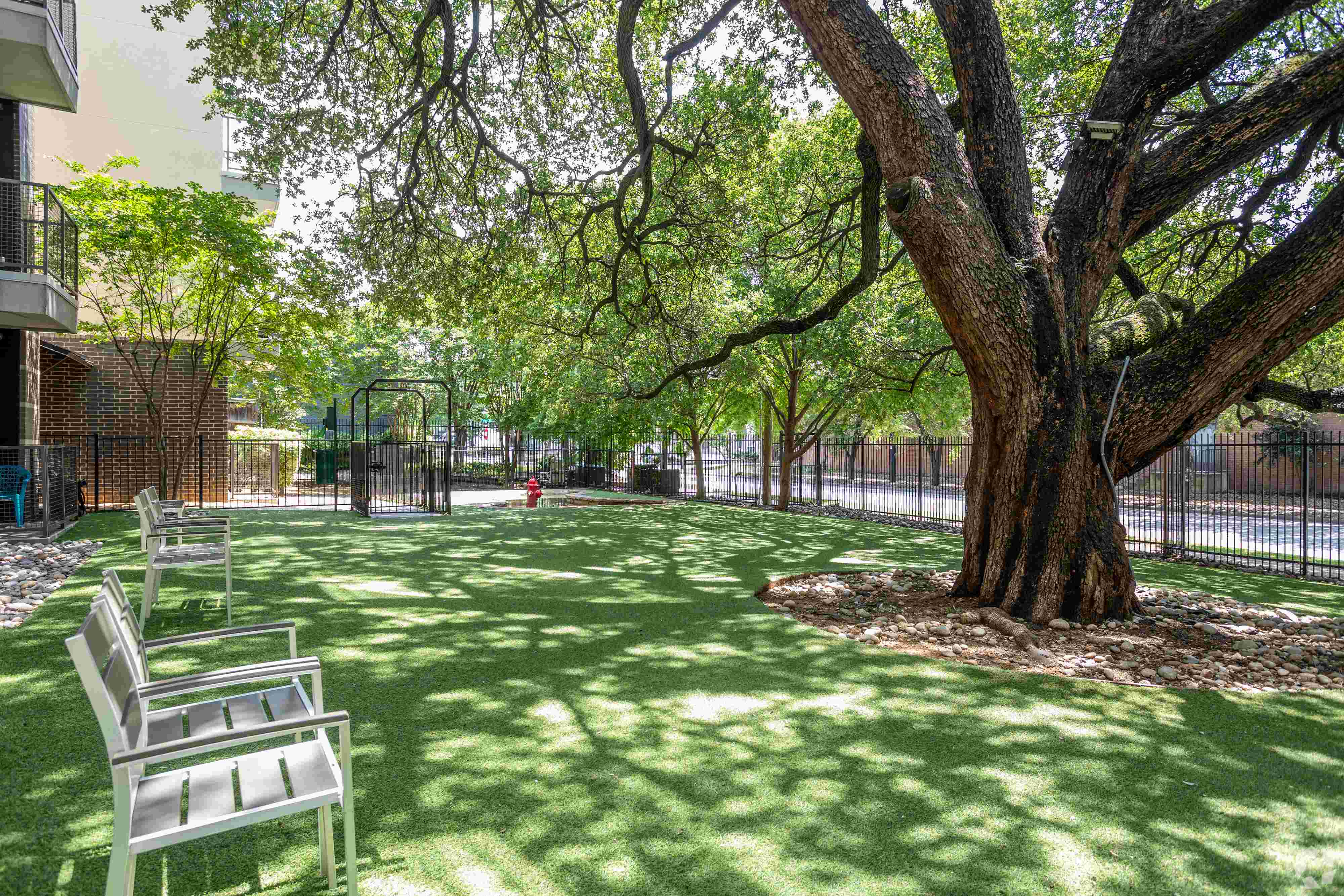 Park West Image 13