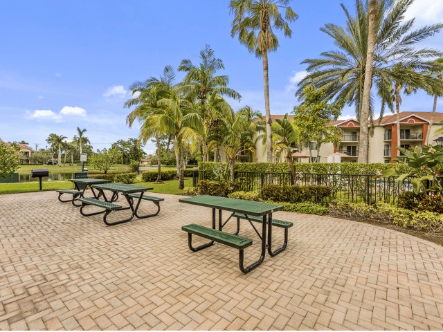 Coral Vista Image 11