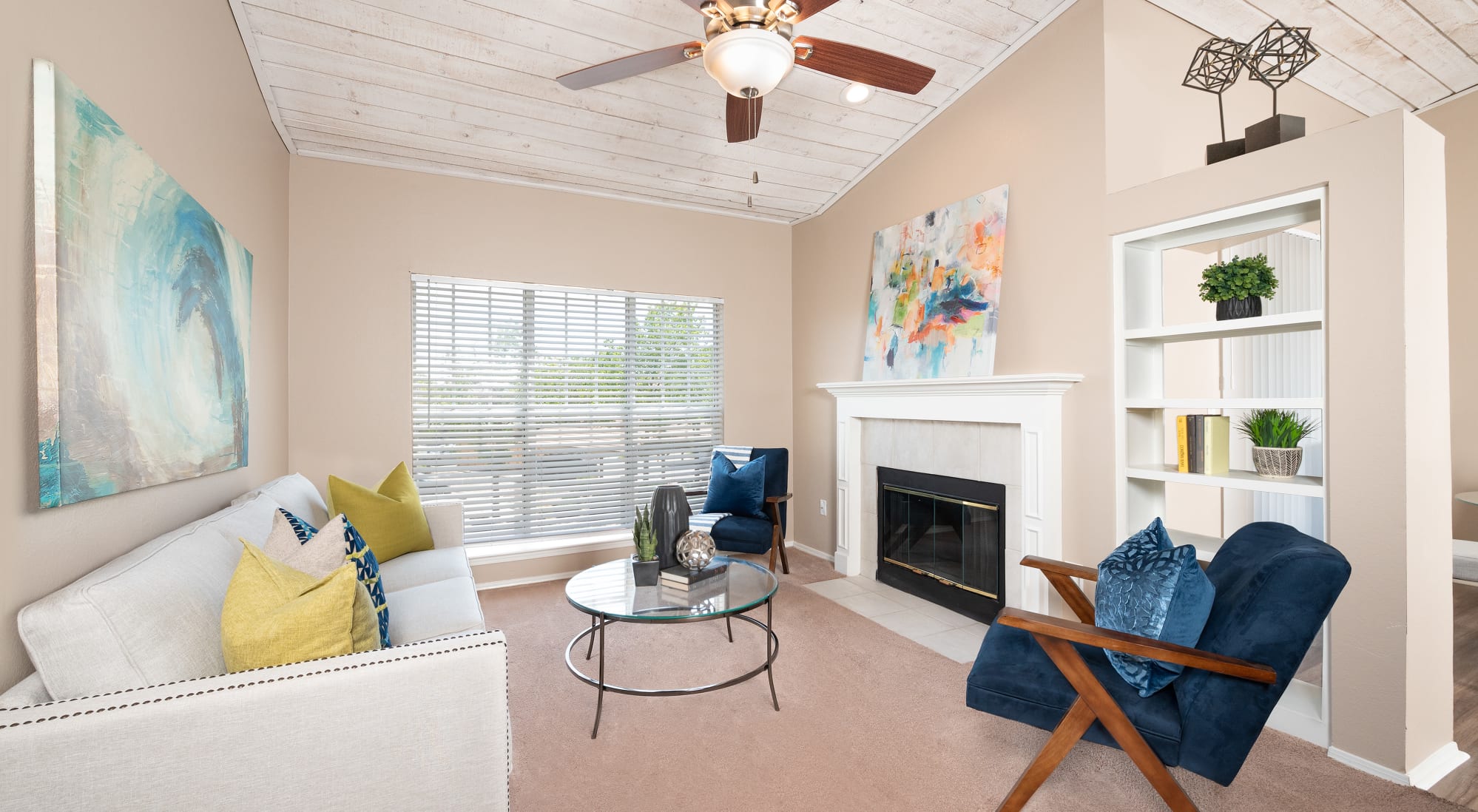 Estates On Frankford Image 16