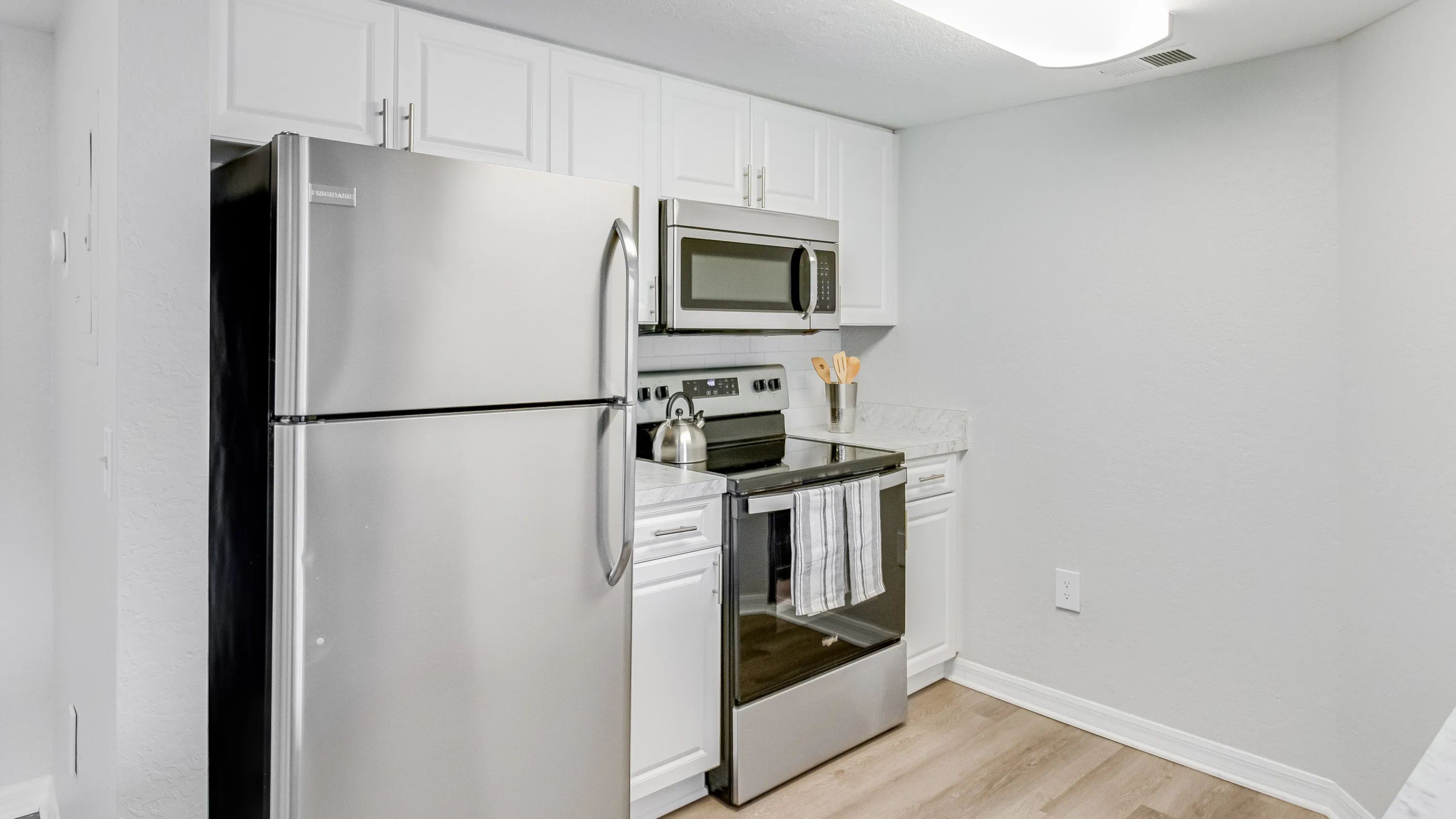 Indulge in our spacious, well-equipped kitchens, your hub for culinary creativity. 