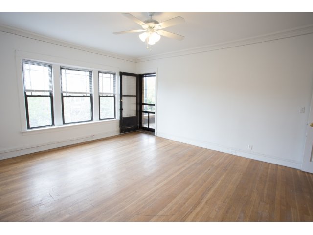 5237-5245 S Kenwood Avenue Image 10