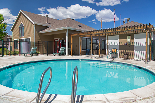 Pool and hot tub