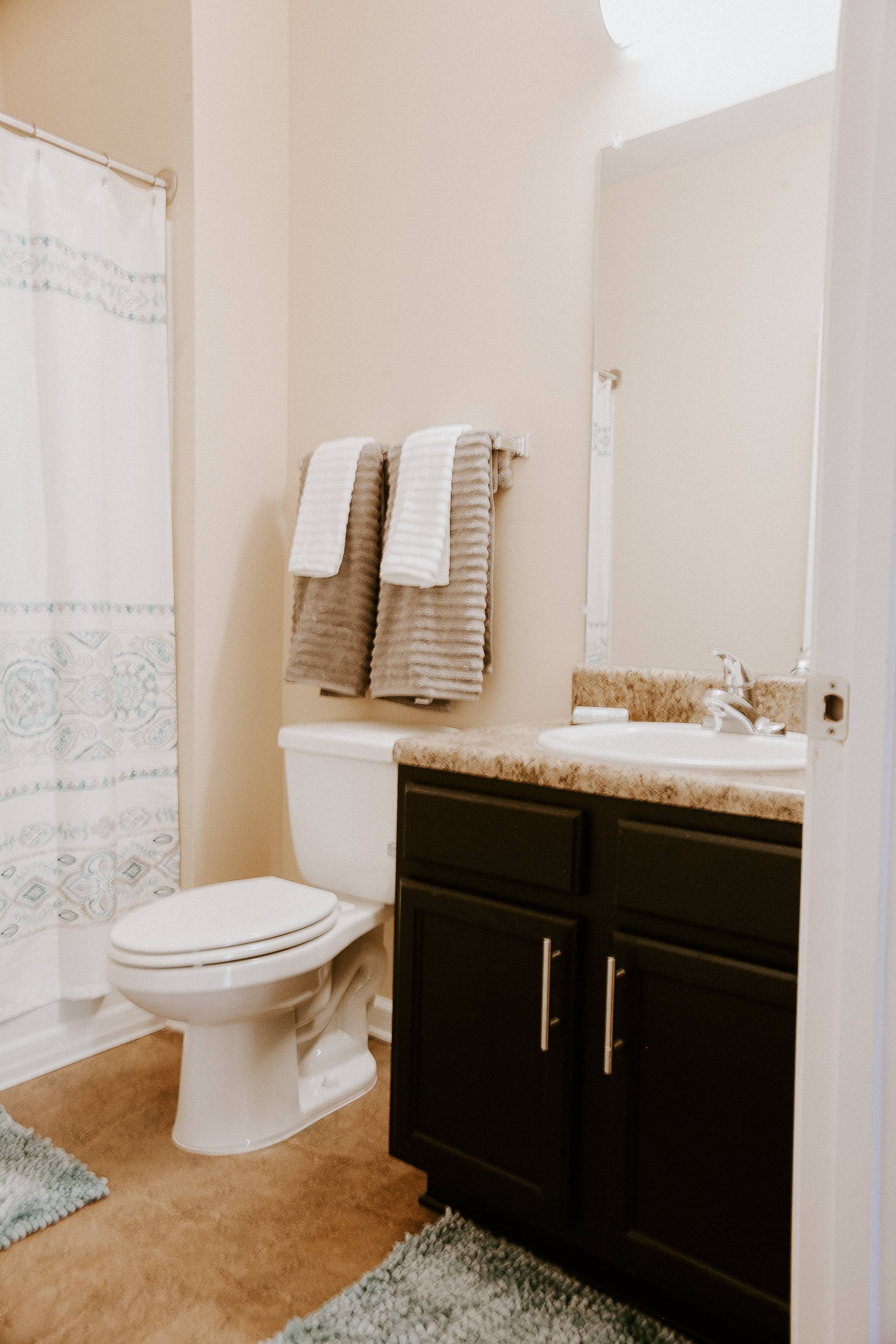 Hawthorne at the Hollow Image 8