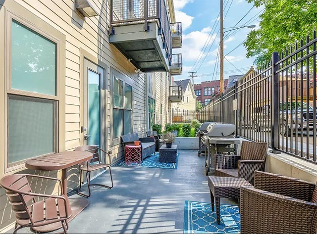 Clinton West Luxury Apartments Image 21