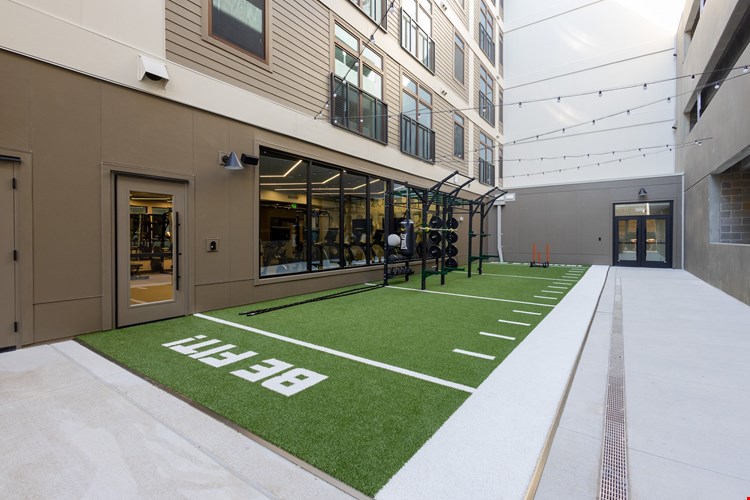 outdoor fitness center