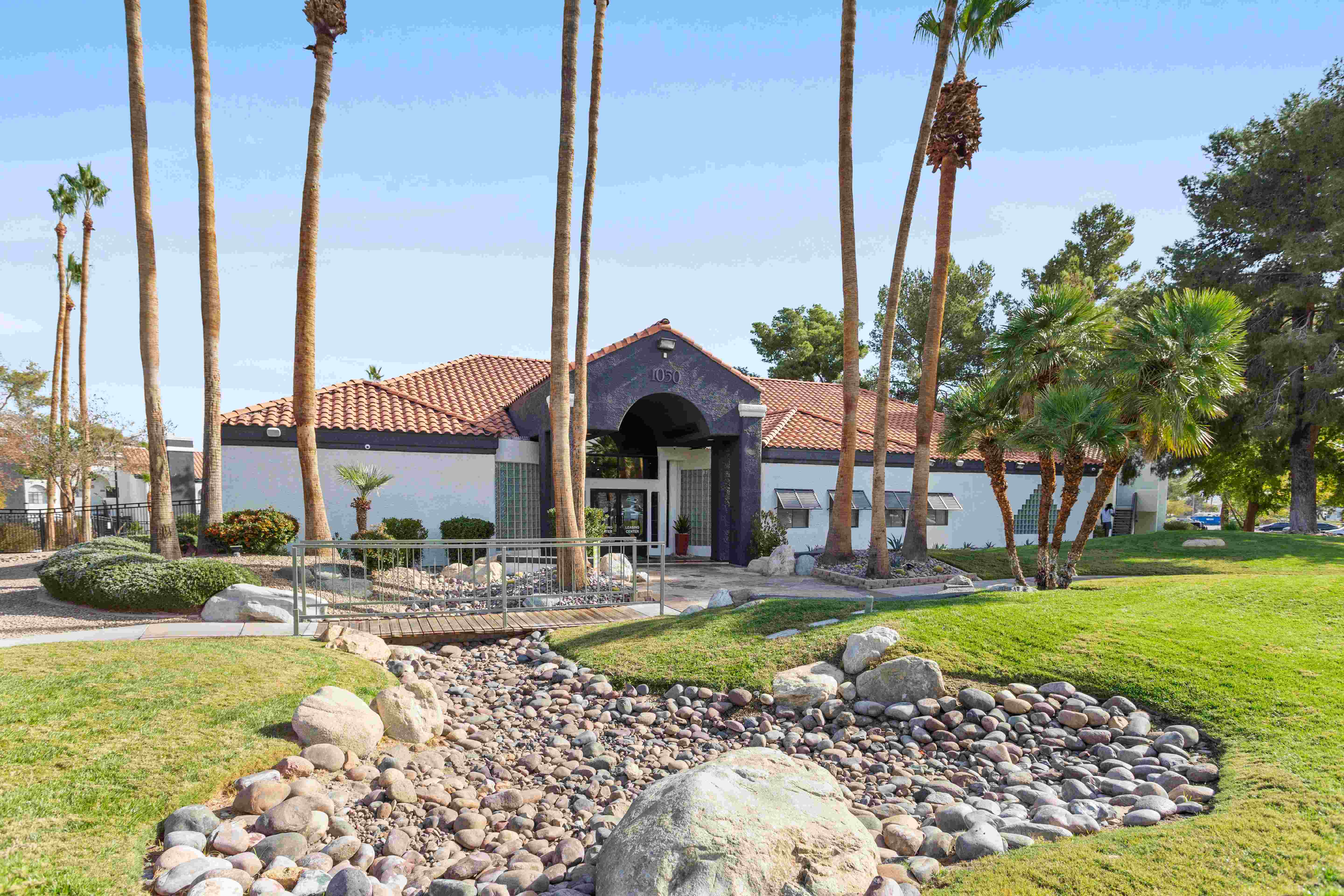 Montego Bay Apartments Image 25