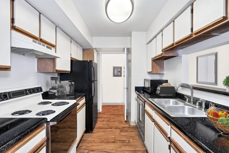 Rolling Brook Image 19