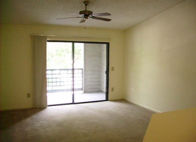 Mallard Cove Apartments Image 1