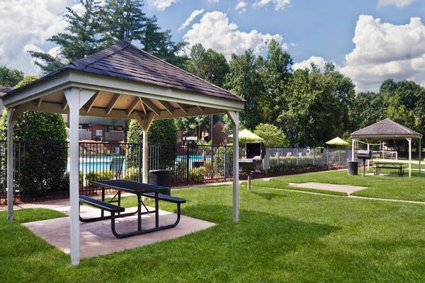 Pinehurst On Providence Image 3