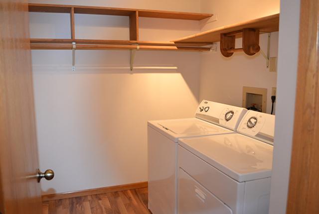 Kenwood Gables Image 13