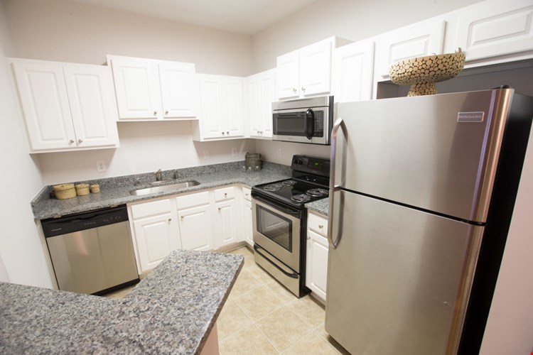 Highland View Image 16