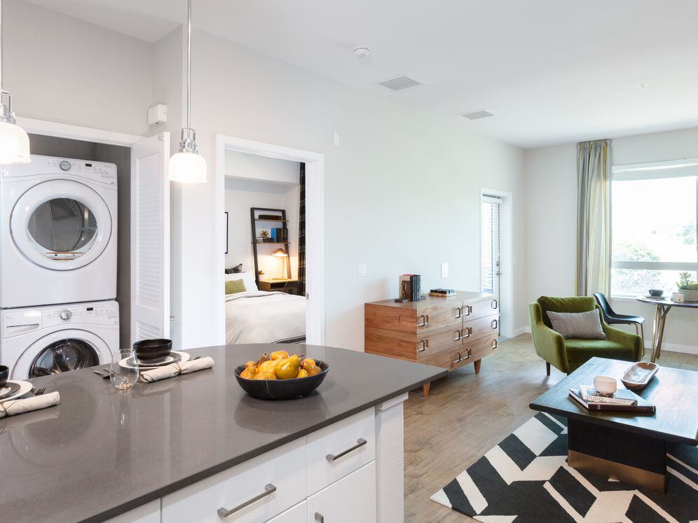 Avalon Scheme Apartment Home