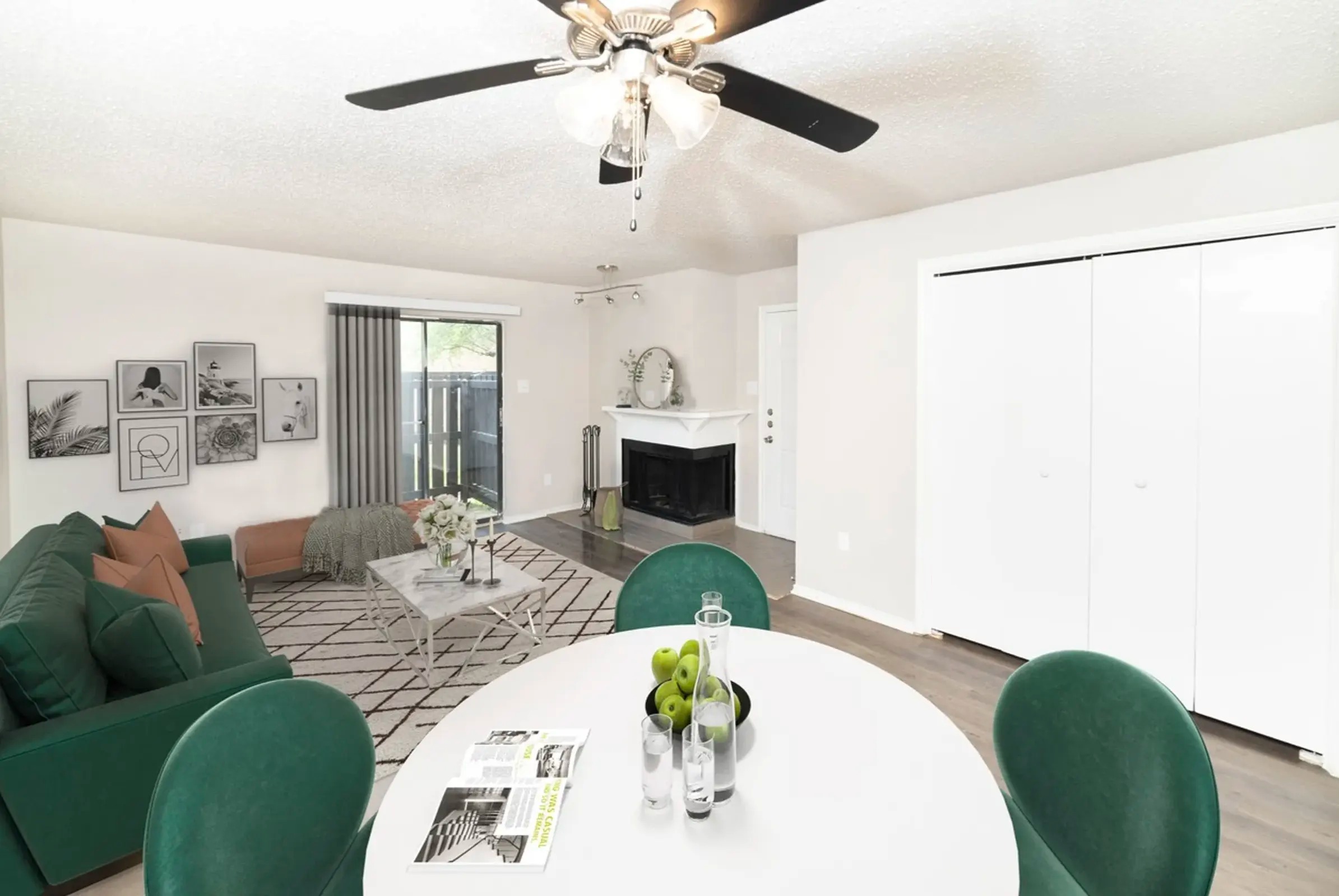 The Corners Apartments Image 8