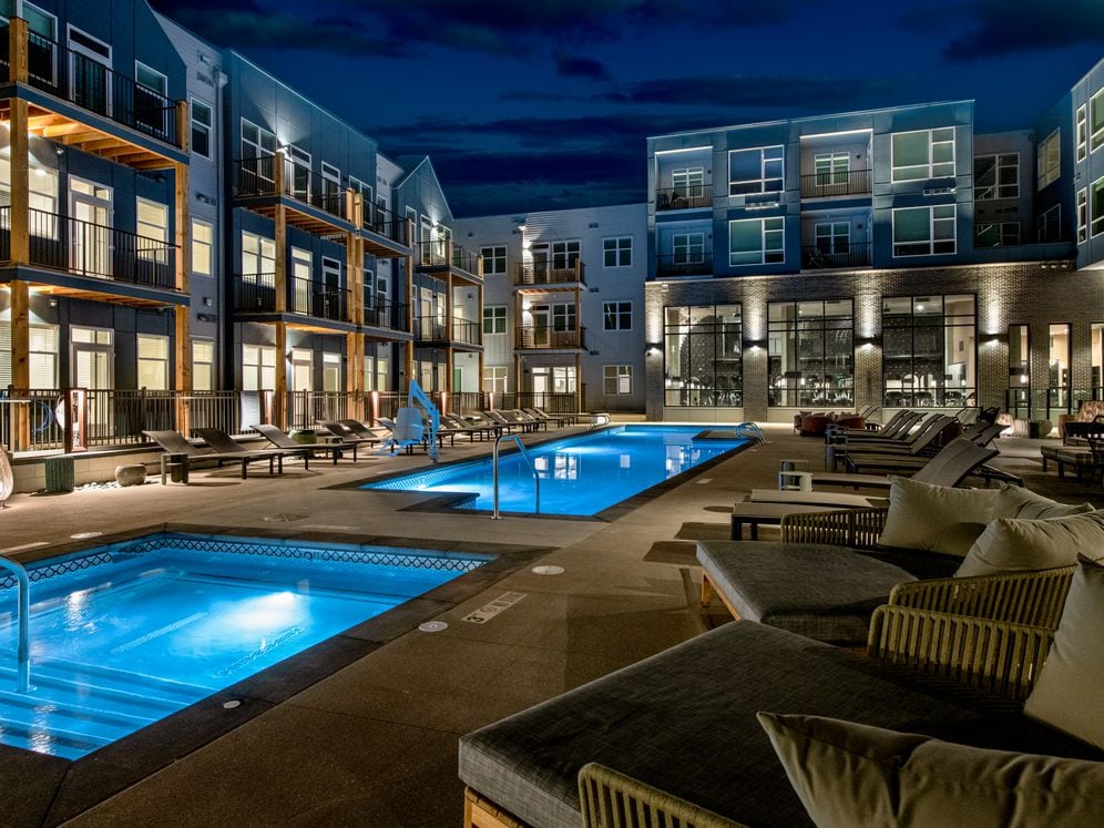Courtyard with pool and spa