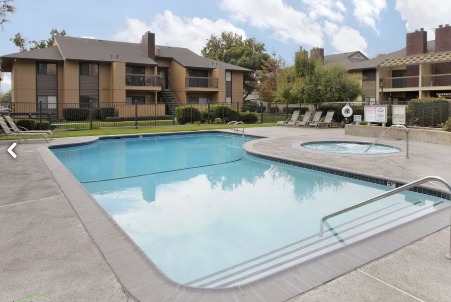 Park Lakewood Image 1