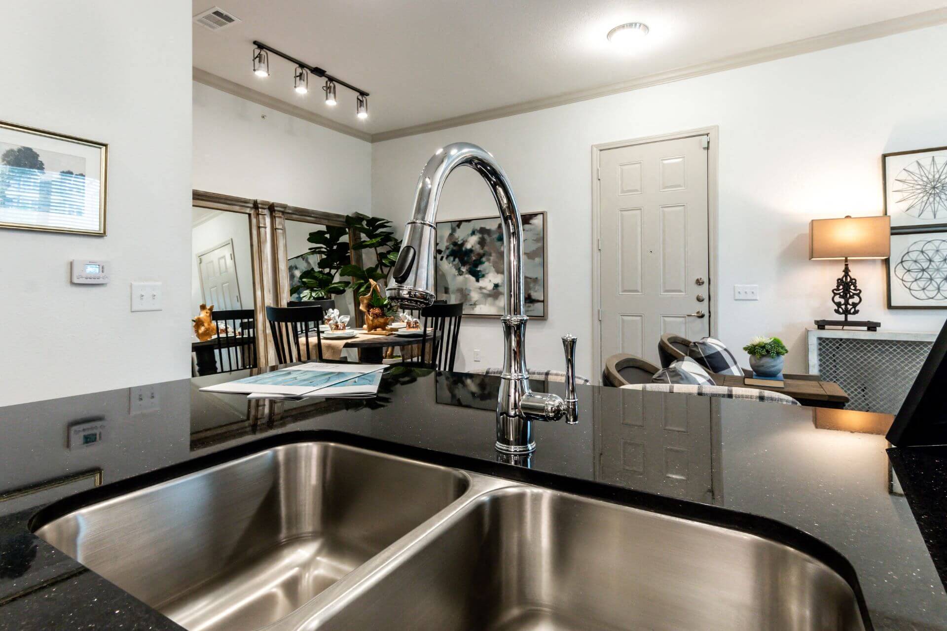Berkshire Creekside Image 12