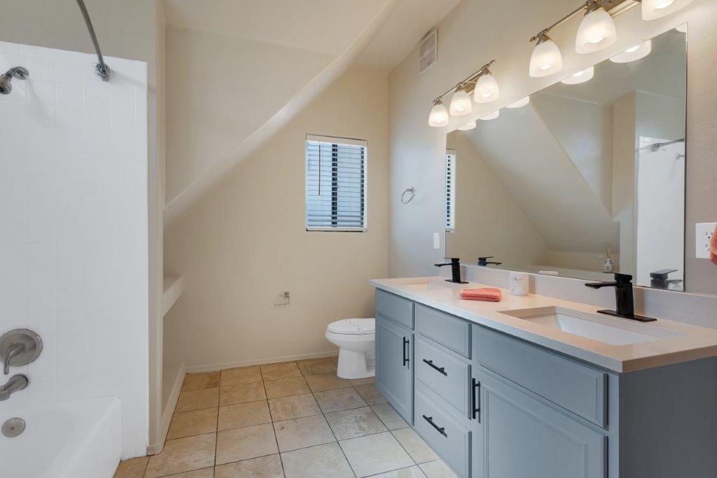 The Benedictine Townhomes Image 10