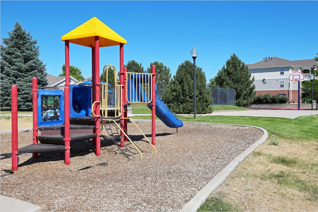 Sterling Park Apartments Image 15