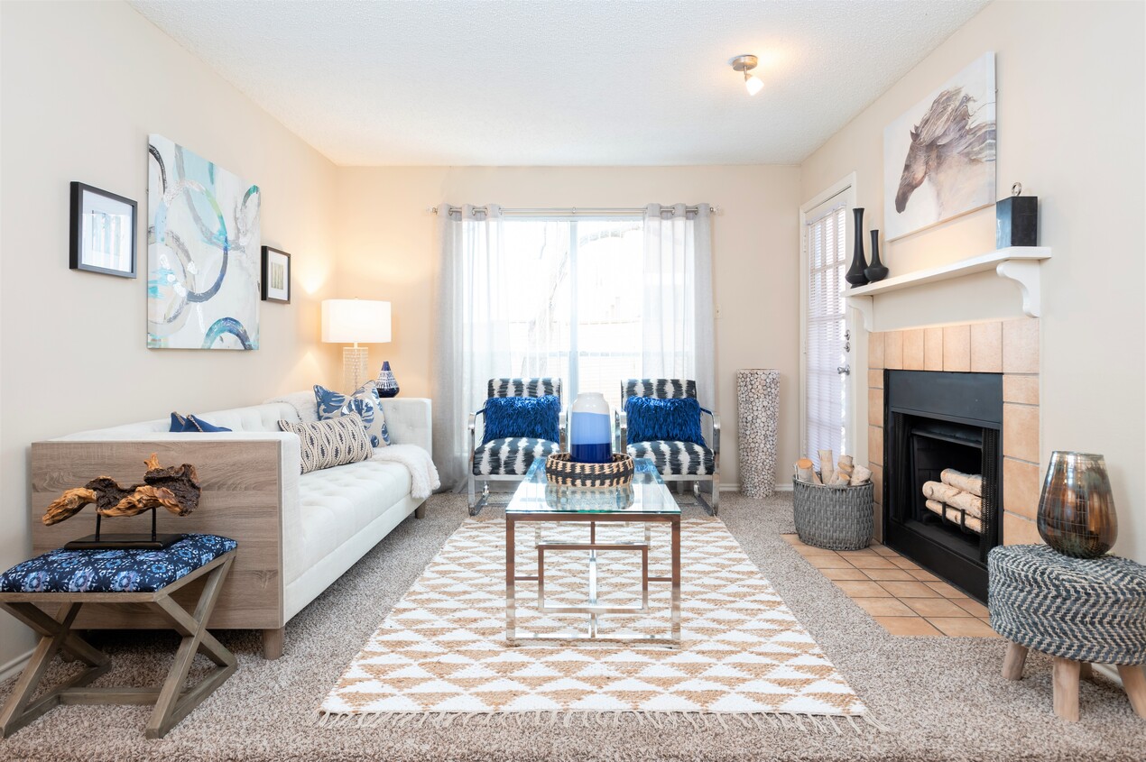 Charter Oaks Image 6