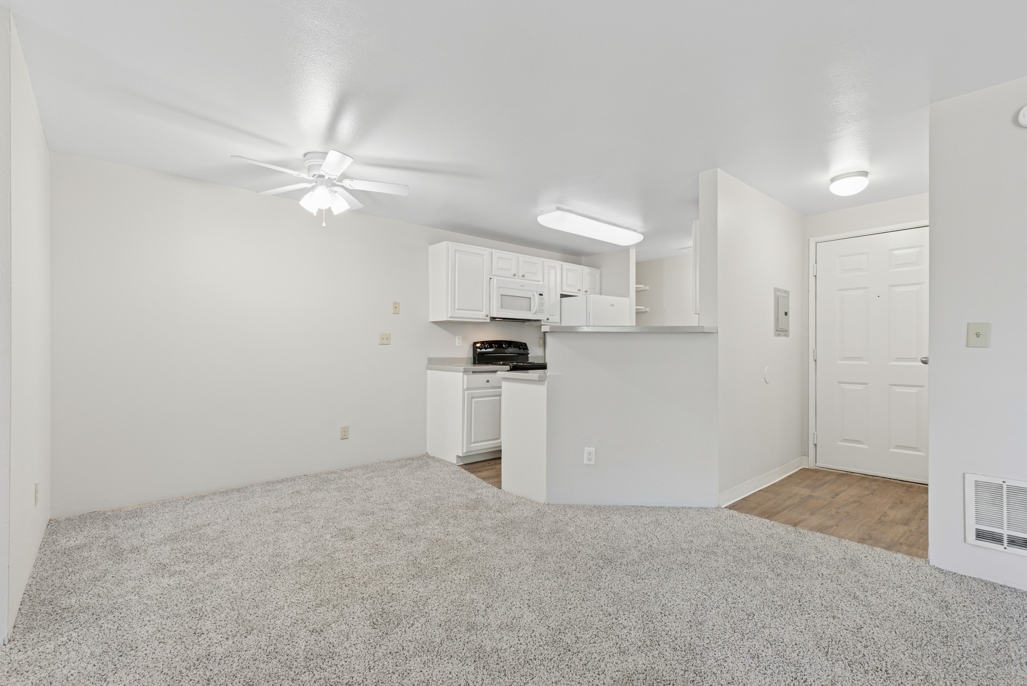 Cascadia Pointe Image 1