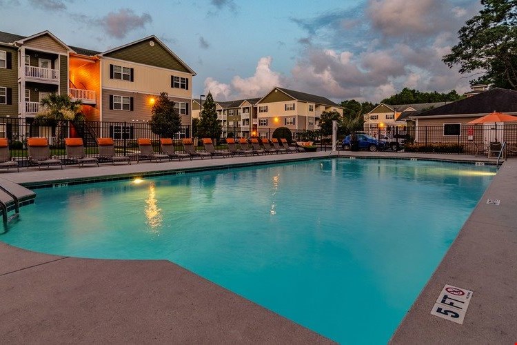 Hawthorne at Murrayville Image 1