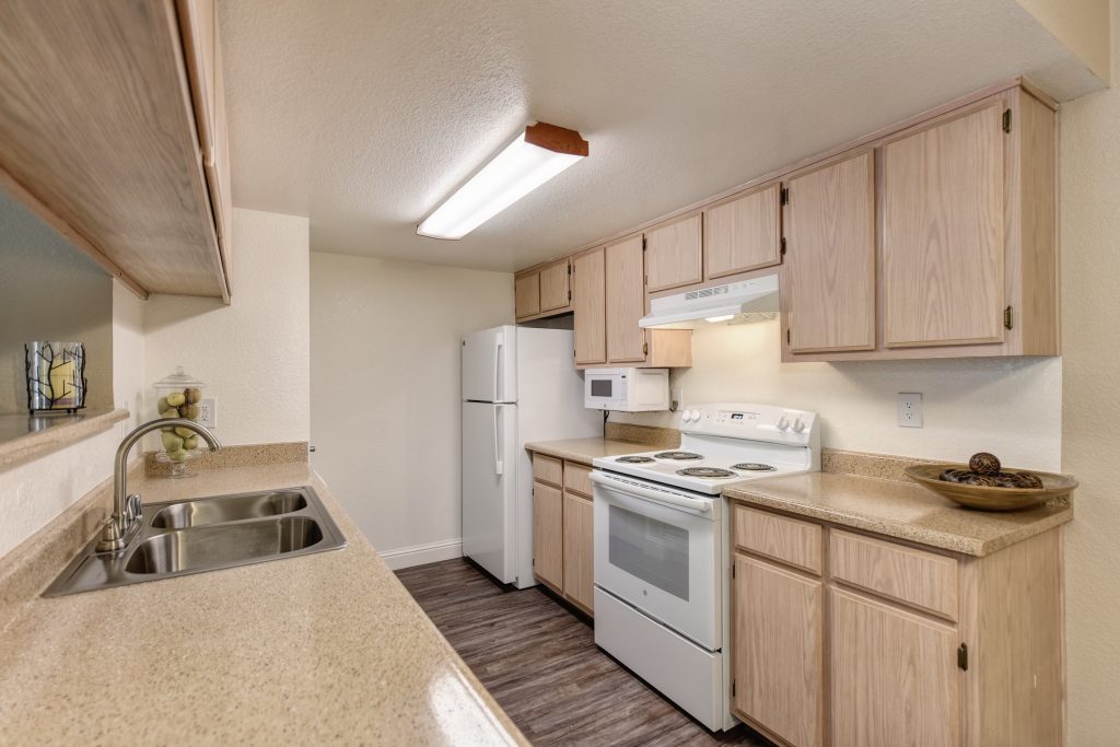 Heritage Oaks Apartments Image 5