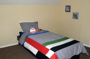 Riverbend Apartments Image 8