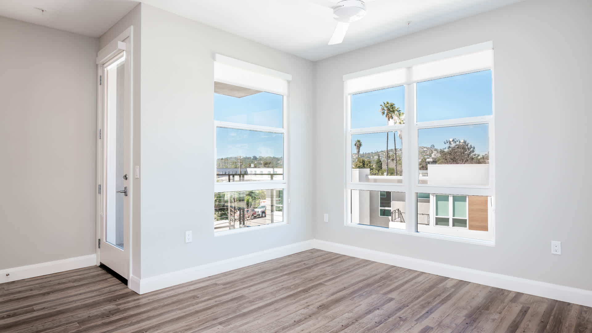 Mara Pacific Beach  Image 11