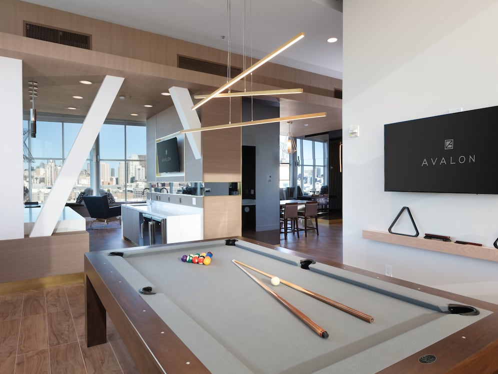 Lounge with game area (Phase I)