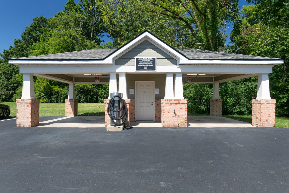 Lantern Woods Apartments Image 7