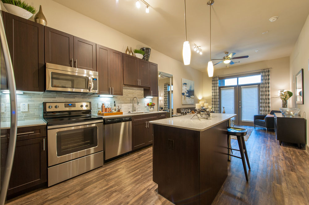 One Bedroom Kitchen