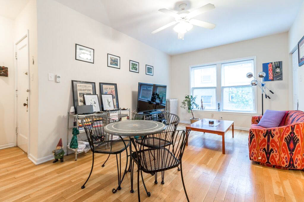 3912-28 N. Pine Grove Image 3