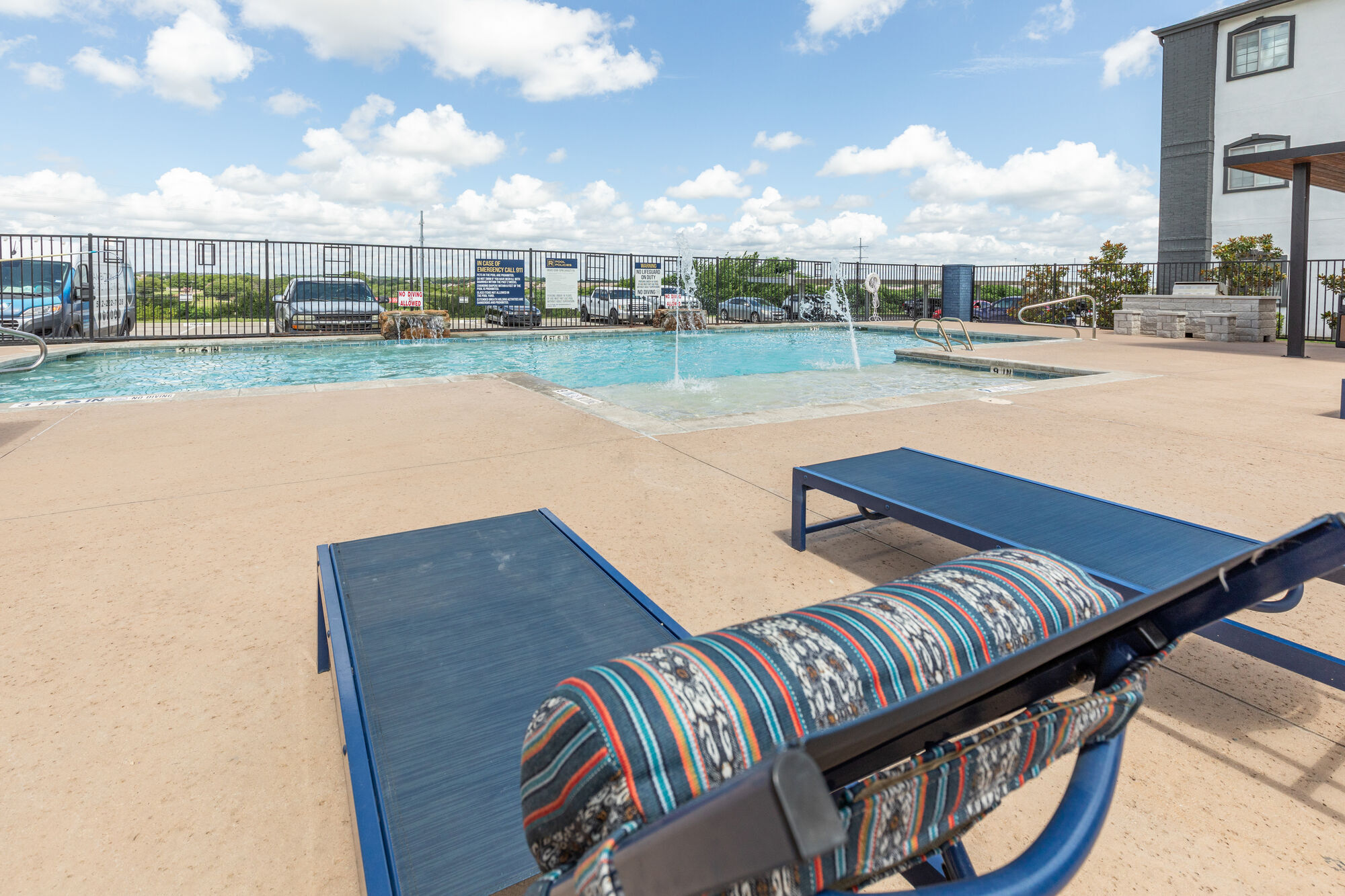 Remi Apartment Homes Image 70