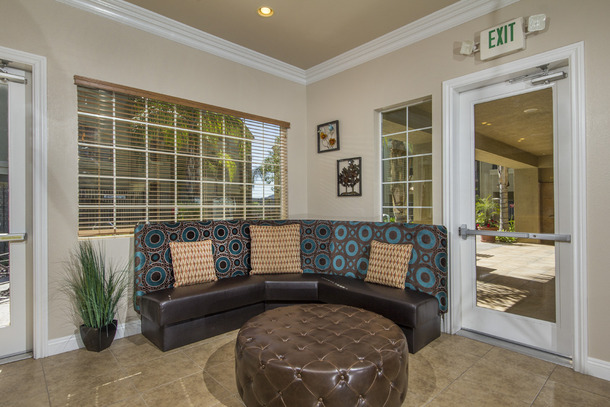 Gables Oak Creek Image 9
