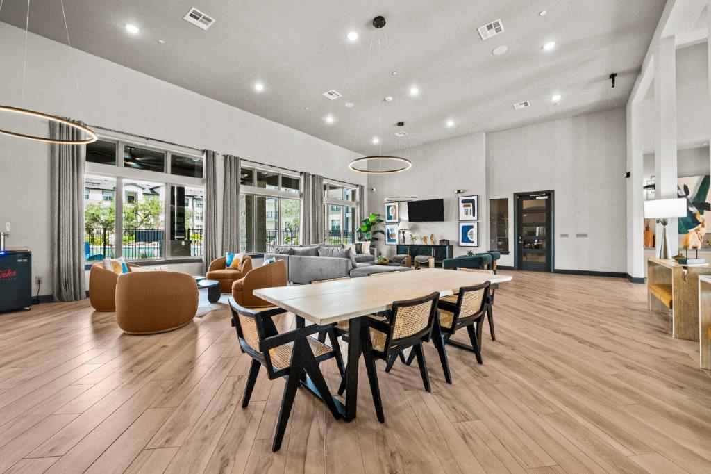 Redbird Ridge Apartments Image 32