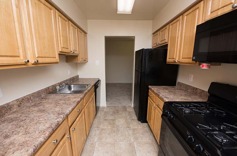 Montgomery Club Townhouses Image 9