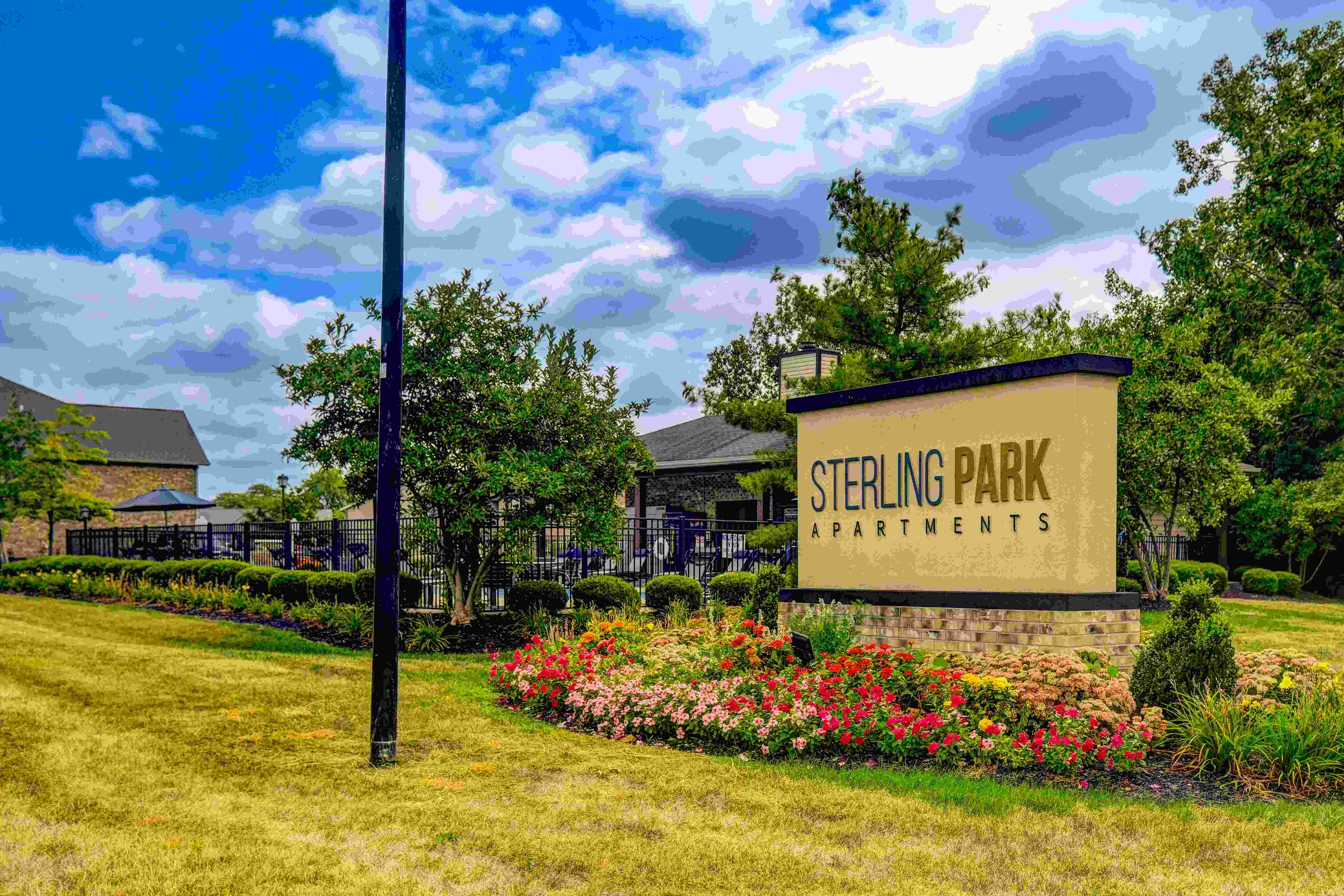 Sterling Park Apartments Image 3