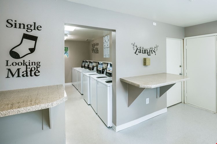 Reflections At Cherry Creek Apartments Image 22