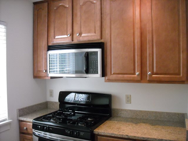 Buttonwood Acres Image 5